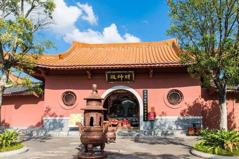 南京的千年寺廟：美麗的雞鳴寺