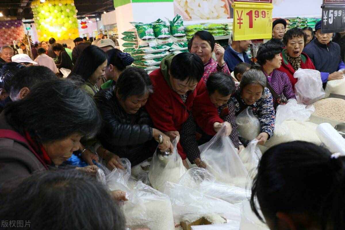 河南老板開蔬菜超市，“賣蔬菜送冰箱”，反倒年賺88萬，你也行