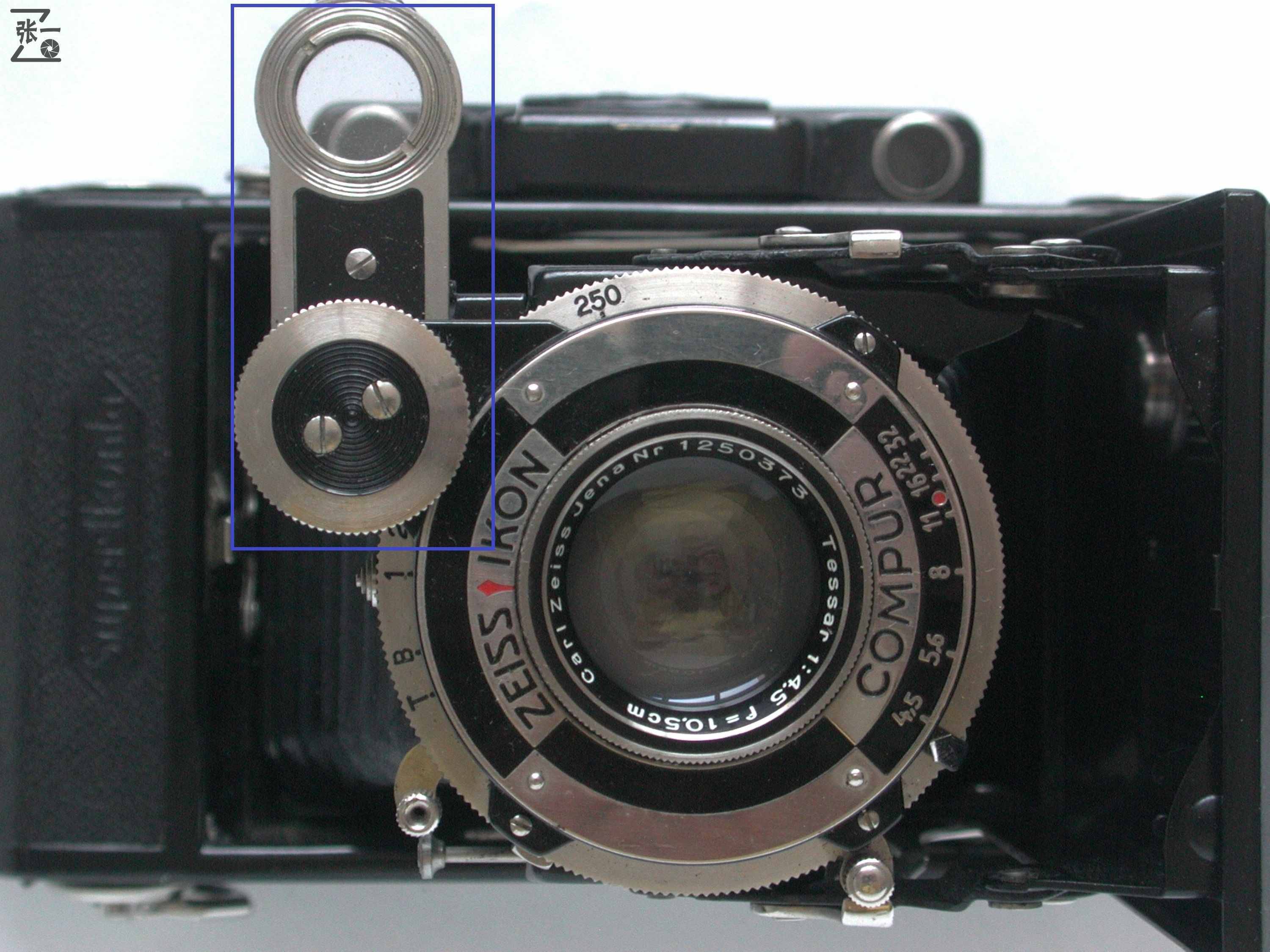 黃斑對(duì)焦的折疊皮腔相機(jī)：德國(guó)蔡司Zeiss Super Ikonta 530/2