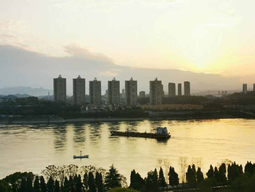 朝霞不出門(mén) 晚霞行千里