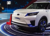 全電動(dòng)SUV Mahindra XUV400在道路上進(jìn)行斑點(diǎn)測(cè)試