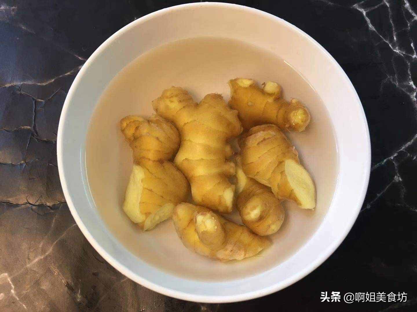 冬天別忘了喝這養(yǎng)生茶，每天一杯，滋補營養(yǎng)，驅寒又暖胃