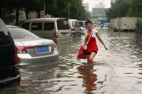 排氣管進(jìn)水后能否再次啟動(dòng)車輛？看完不再迷茫