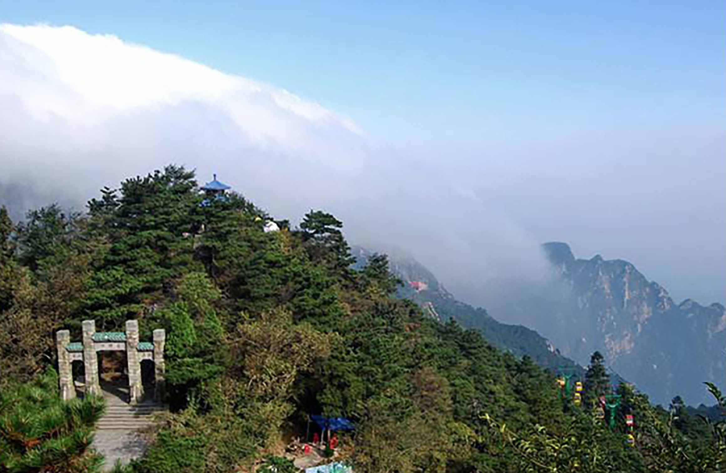 江西廬山，不僅奇秀甲天下，更是一座文化名山