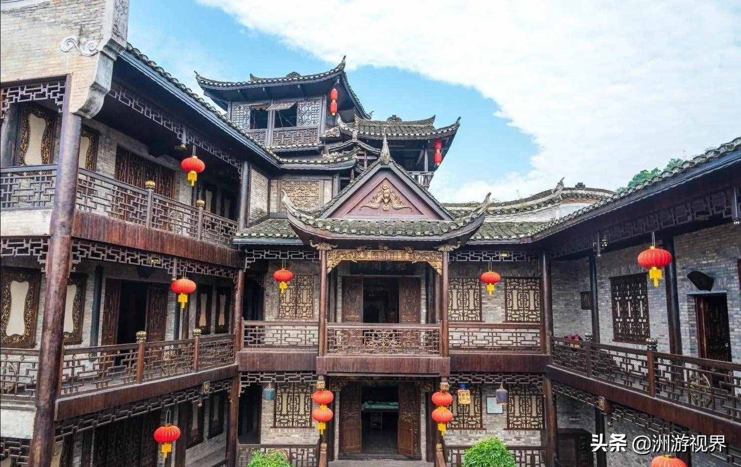 鳳凰古城精華游路線推薦，縱覽9大必打卡景點(diǎn)，探秘特色民俗文化