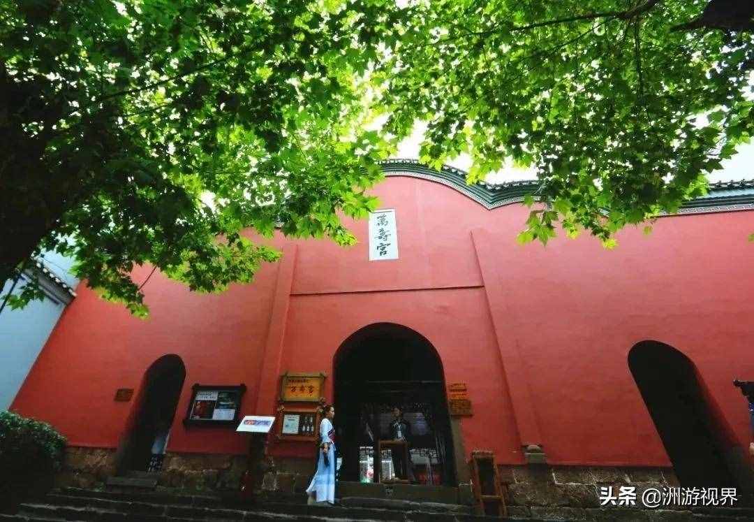 鳳凰古城精華游路線推薦，縱覽9大必打卡景點(diǎn)，探秘特色民俗文化