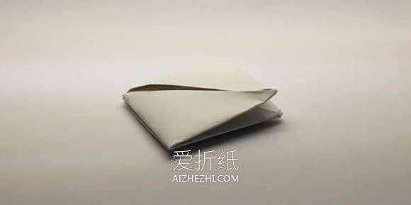 怎么折紙船最簡(jiǎn)單圖解 紙船的折法詳細(xì)教程- www.aizhezhi.com