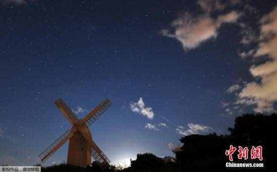 入秋北半球星空不“寂寞” 流星雨及四星伴月“秀場(chǎng)”