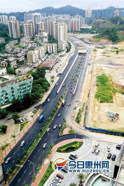 東平吉之島路口天橋力爭8月施工 計(jì)劃年底完工