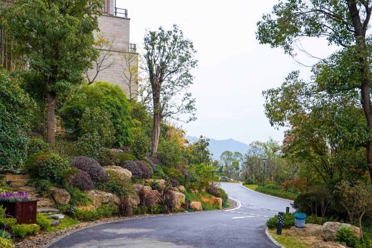 杭州后花園新開一家神仙酒店，藏在醉美山水秘境里，寧靜而避世