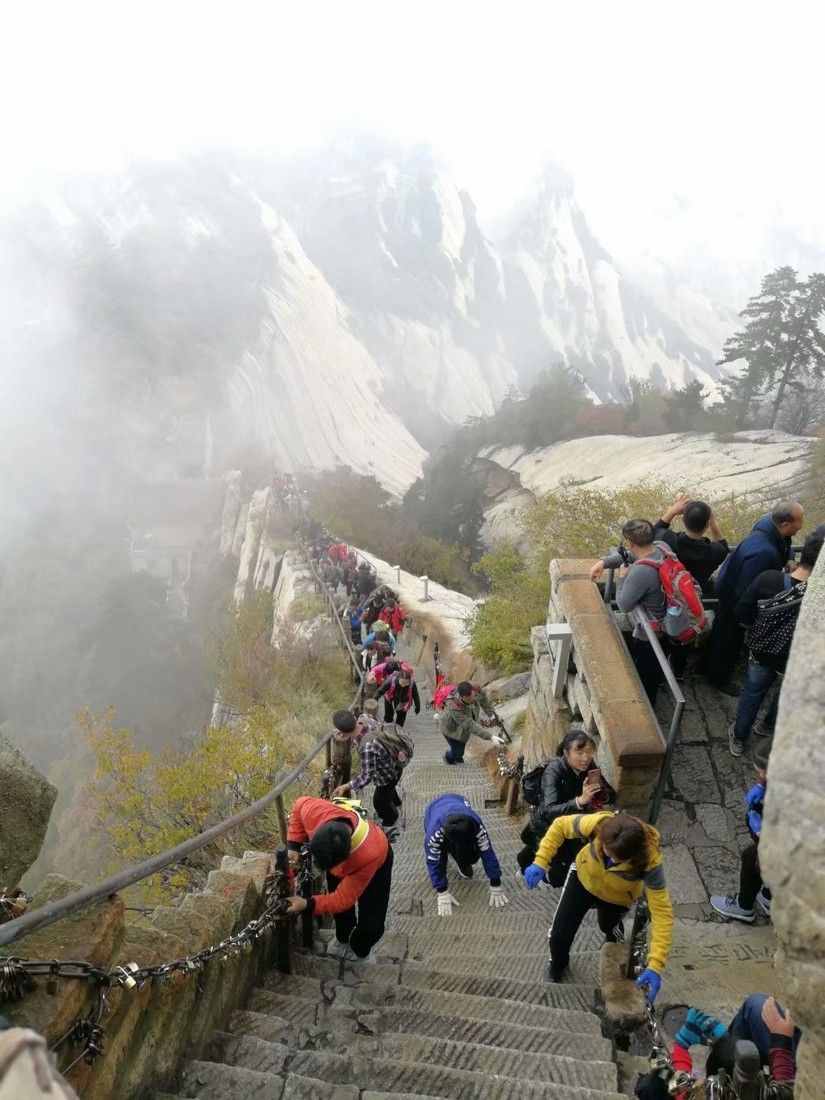 五岳之一，西岳華山