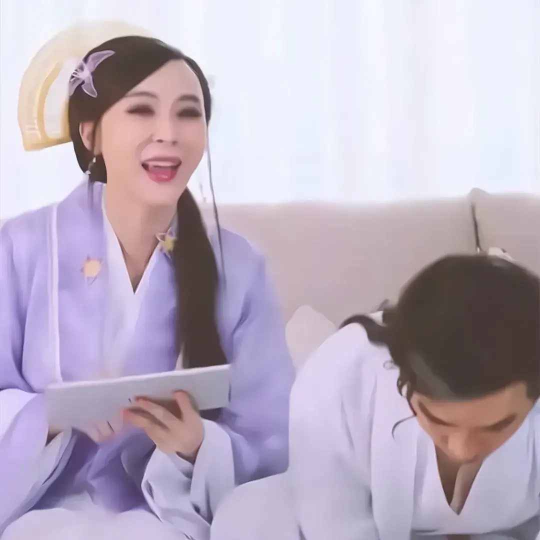 《小李飛刀》演員現(xiàn)狀：男主婚變，女主臉僵，男二坐擁百億票房