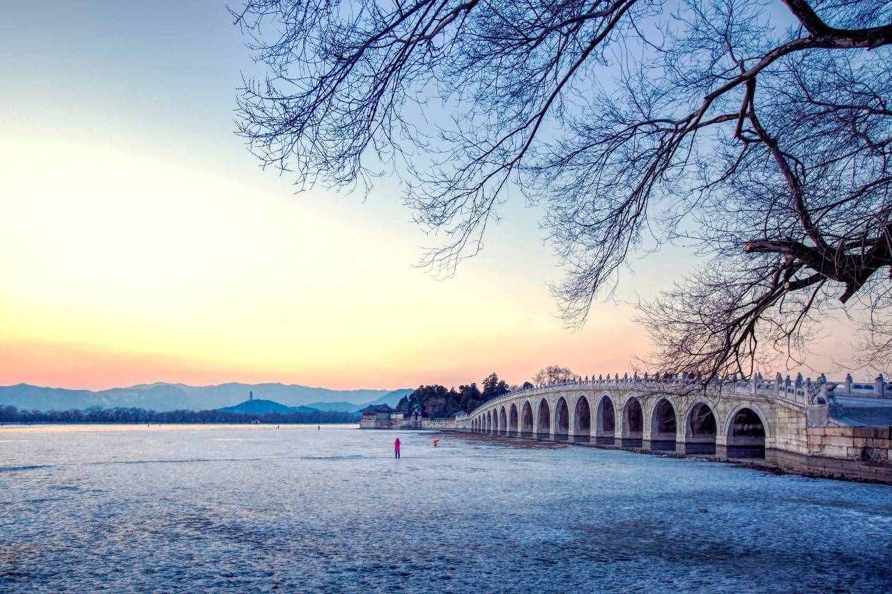 16首經(jīng)典詠雪詩(shī)詞，冬如畫，雪如詩(shī)，賞盡冬雪之雪