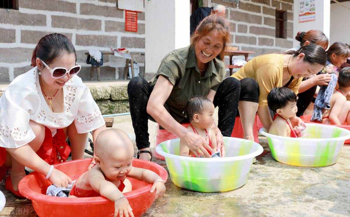 艾草水洗澡和泡澡對于身體有哪些方面的好處